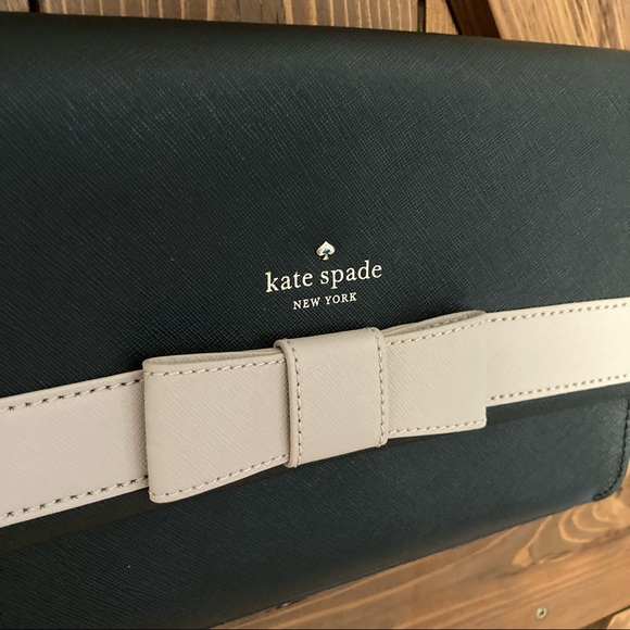 Kate Spade purse - Picture 2 of 3